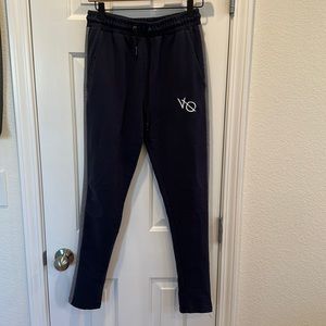 Men’s navy vanquish joggers